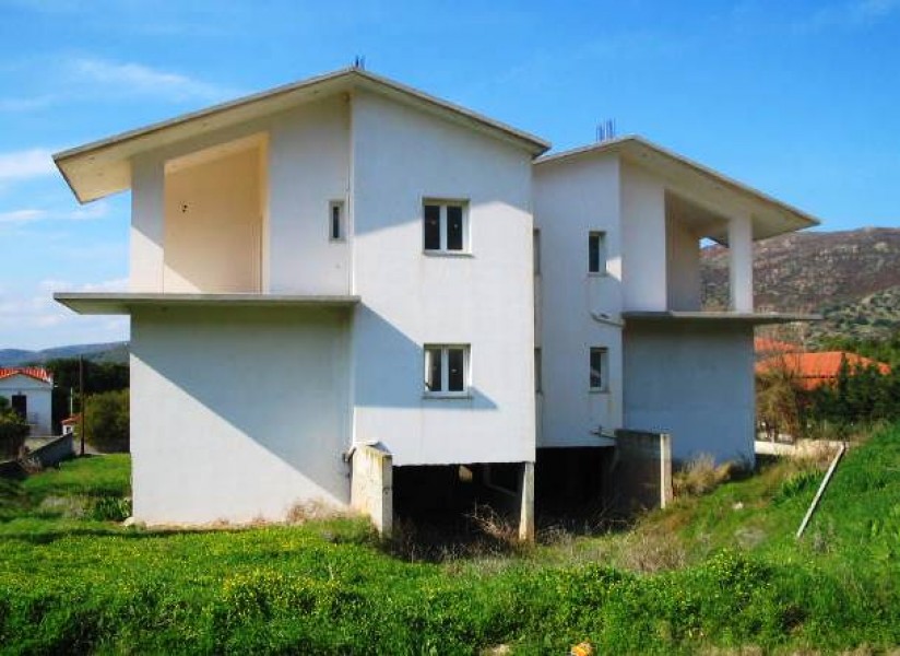 Semi-finished detached house, Dystos, Evia