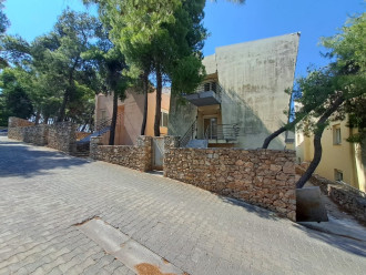 Μεζονέτα, Άγιος Στέφανος