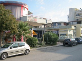 Κατάστημα, Κάτω Περαία, Θεσσαλονίκη
