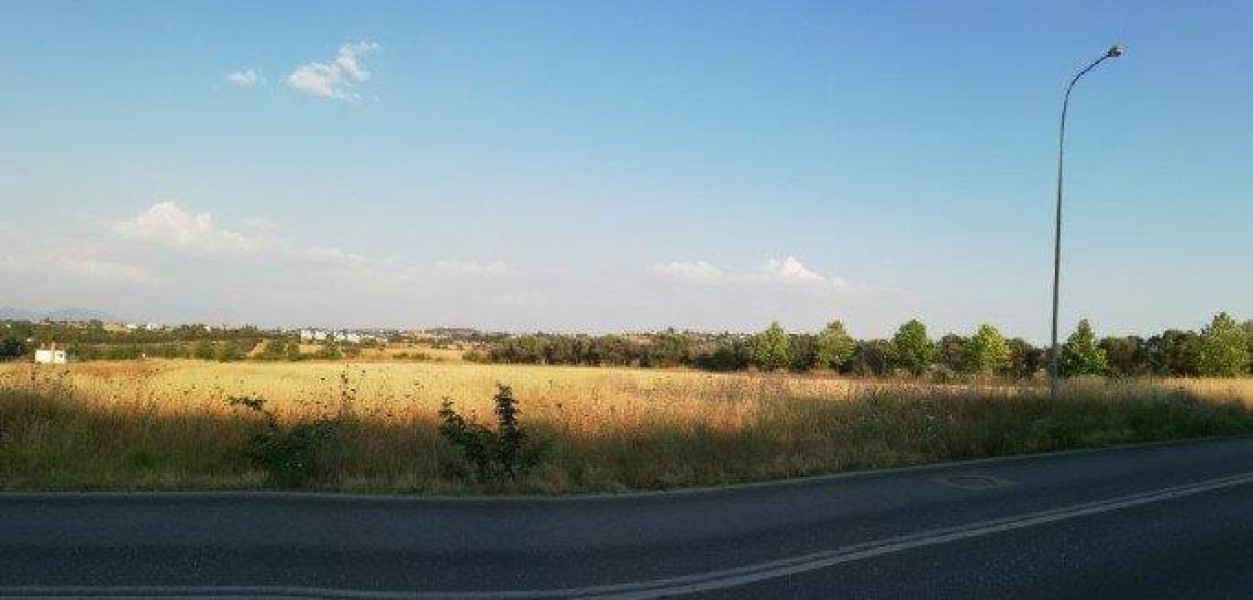 Land plot, Nea Redestos, Thermi