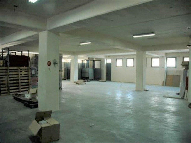 Stand-alone mixed-use building, Metamorfosis