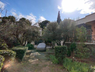 Οικόπεδο, Αγία Παρασκευή