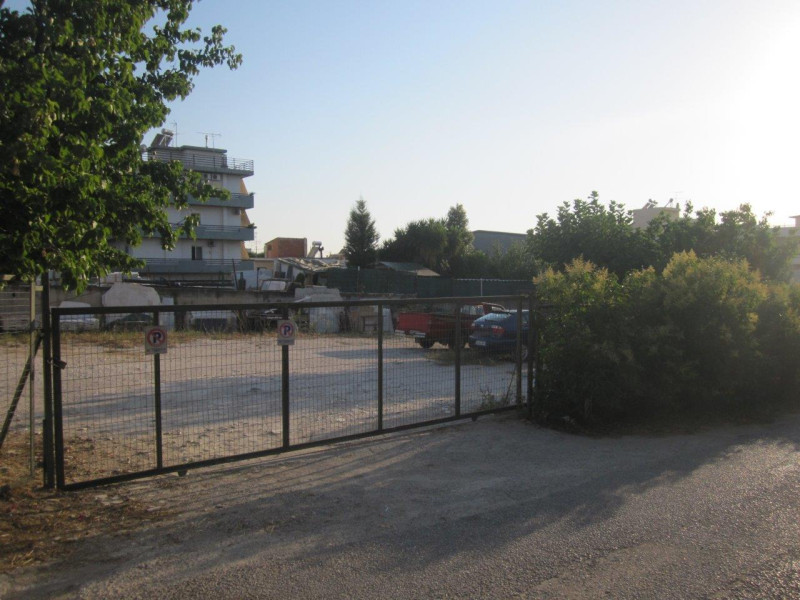 Land plot, Metamorfosis