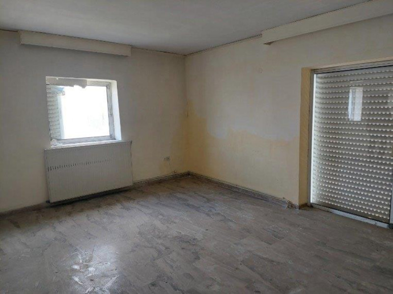 First floor apartment, Stavroupoli