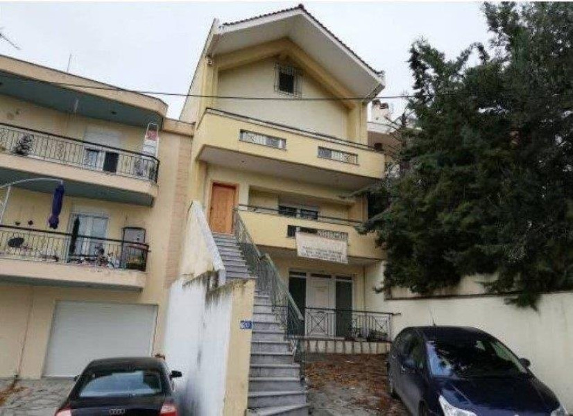 Residential building, Trilofos