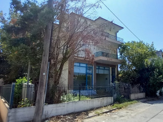 Οικοδομή κατοικιών, Σίνδος