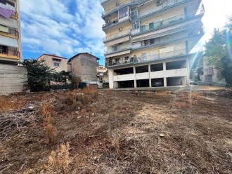 Οικόπεδο, Γιαννιτσά