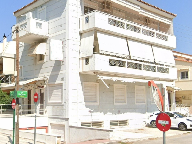 Retail store, Pallini