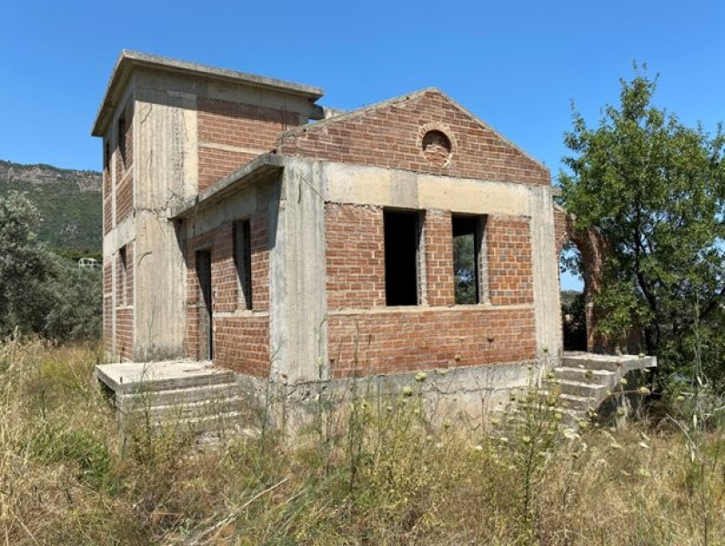 Semi-finished Detached House, Derveni