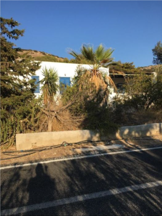 Δύο μονοκατοικίες, Φοίνικας, Σύρος