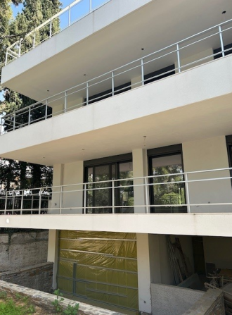 Ισόγειο Διαμέρισμα, Παλαιό Ψυχικό