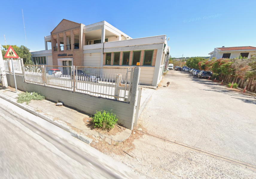 Mixed use building, Agios Stefanos