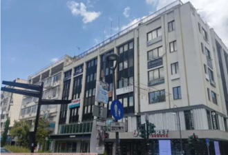 Γραφείο, Λάρισσα